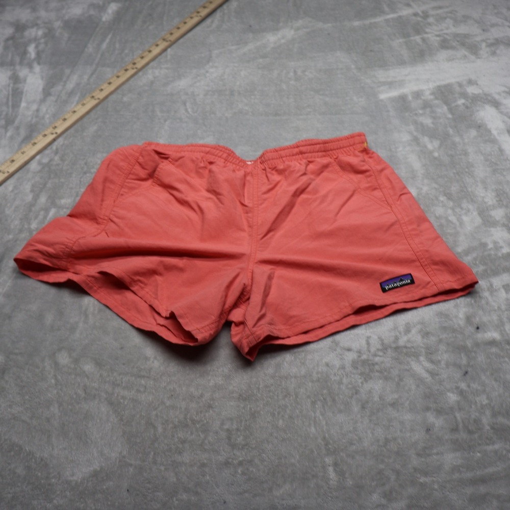 Patagonia Shorts Men Medium Coral Pink Baggies Drawstring Waist Outdoor Hiking
